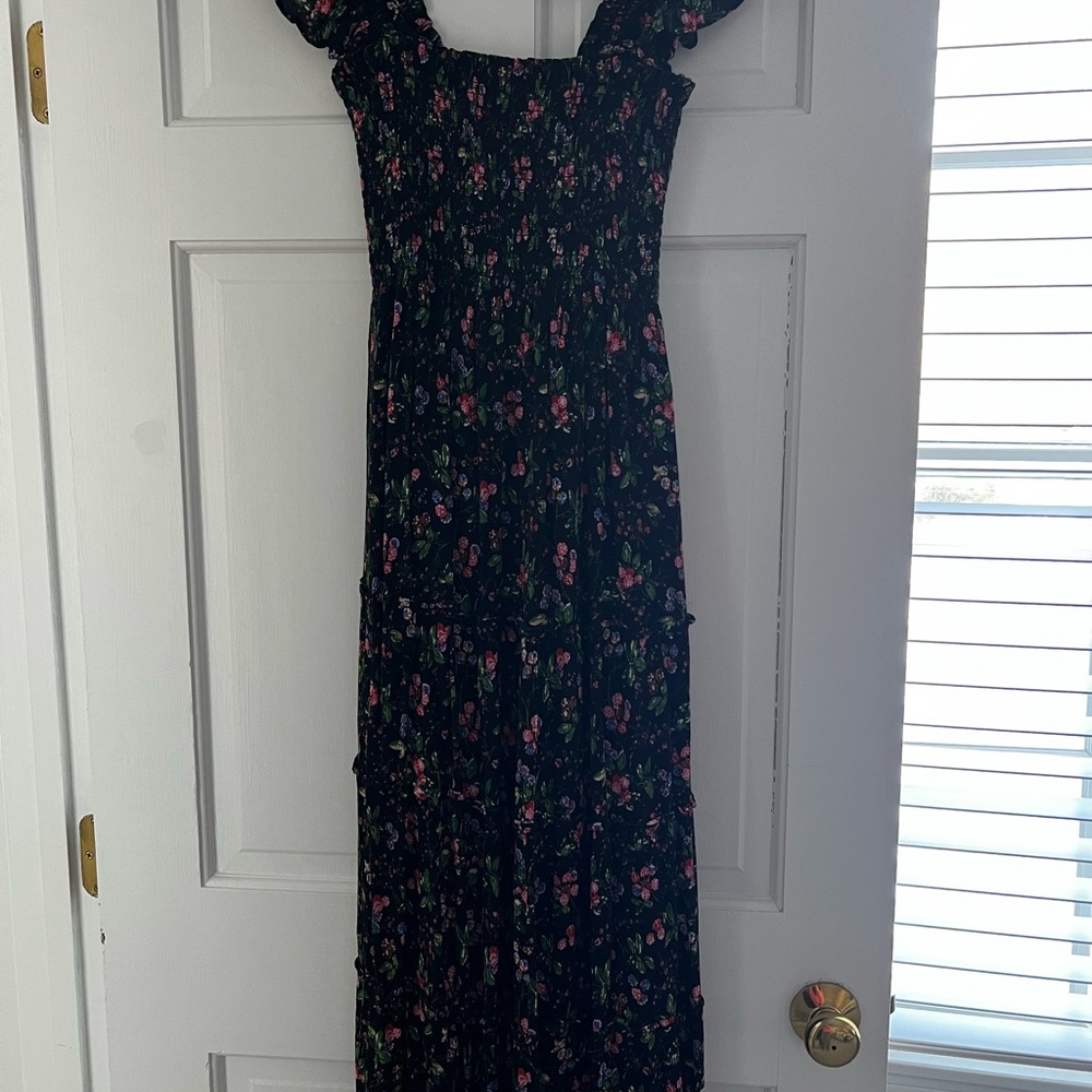 The Ellie Nap Dress - Multi Berry Crinkle Chiffon
Multi Berry Crinkle Chiffon - Picture 2 of 5